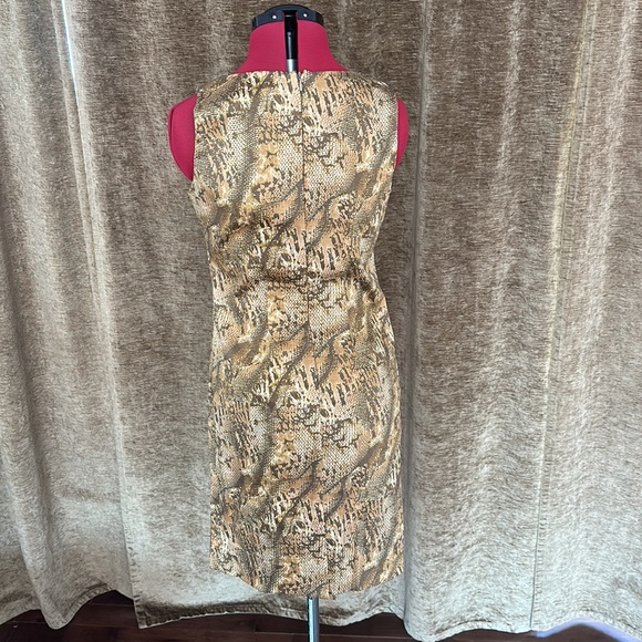 Beautiful snake print midi dress - Picture 3 of 4
